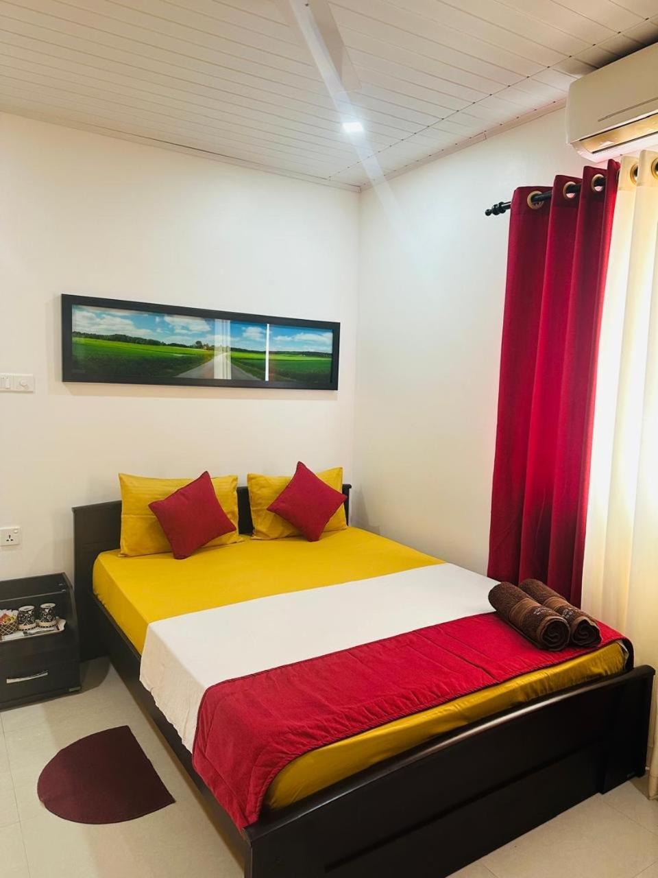 Funwhales Rest House Negombo Dış mekan fotoğraf