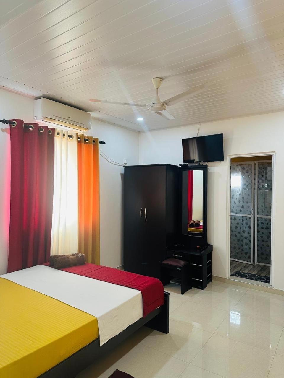 Funwhales Rest House Negombo Dış mekan fotoğraf